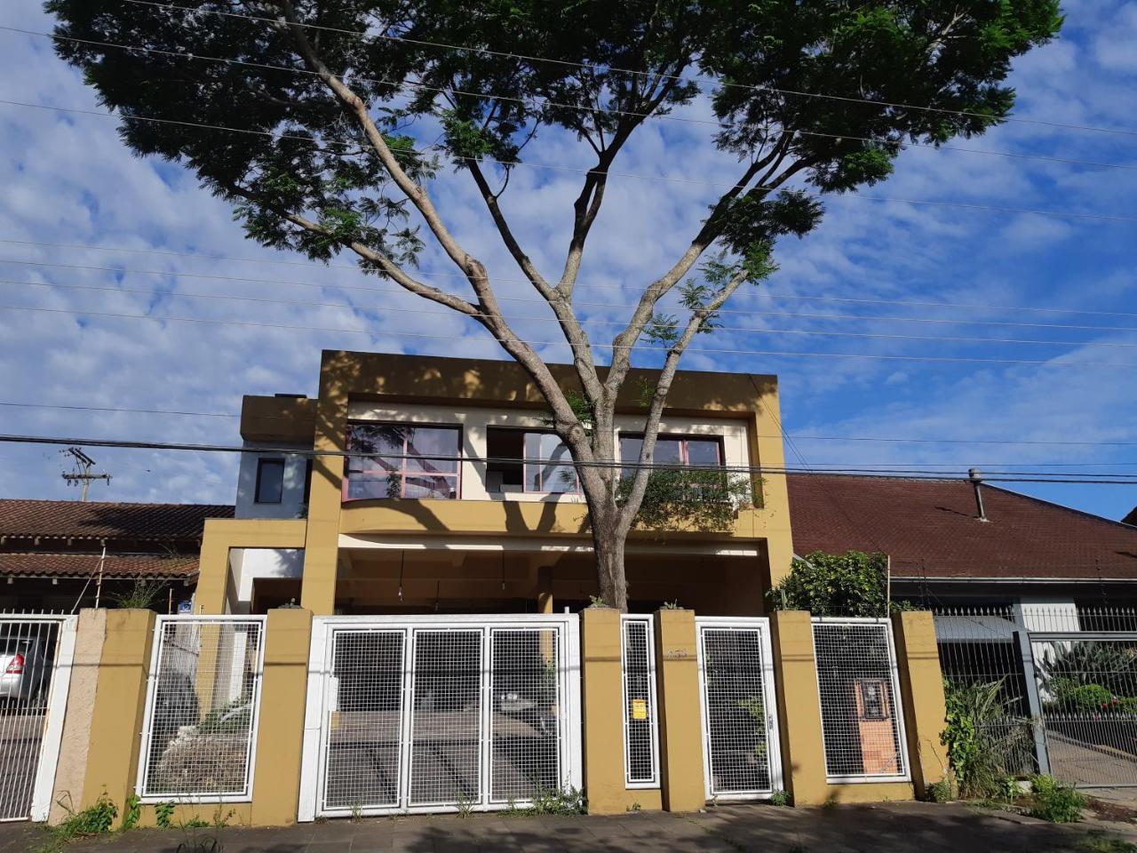 Hostel Casa Grande Porto Alegre Ngoại thất bức ảnh